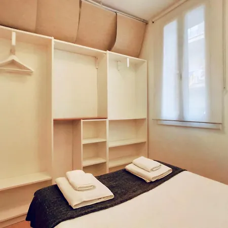 Bed&bcn Gracia Ii